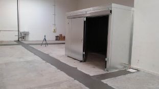 WALK IN COOLER W/ REMOTE REFRIGERATION