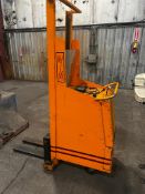 ROL-LIFT PALLET JACK, 1000 LBS, SER# CB4598