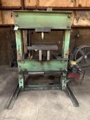 HYDRAULIC H FRAME PRESS