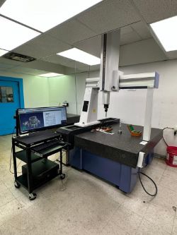 MITUTOYO CRYSTA-PLUS M7106, COORDINATE MEASURING MACHINE (CMM) WITH CMM-MANAGER SOFTWARE (RETROFIT)