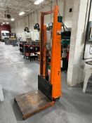 ECONOMY ENGINEERING COMPANY INDUSTRIAL SHOP LIFT STACKER, MODEL W-54 DIE LIFT CART 1000 LBS CAPACITY