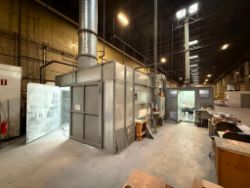 2011 GFS 16 X 10 X 30 CROSSDRAFT CURE / PAINT BOOTH W/ MIX ROOM AND VERTICAL INDUSTRIAL HEATER