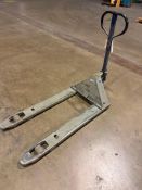 WESCO 5500 LBS CAPACITY PALLET JACK