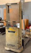 CROWN 15B 1500 LB ELECTRIC WALKIE STACKER PALLET TRUCK