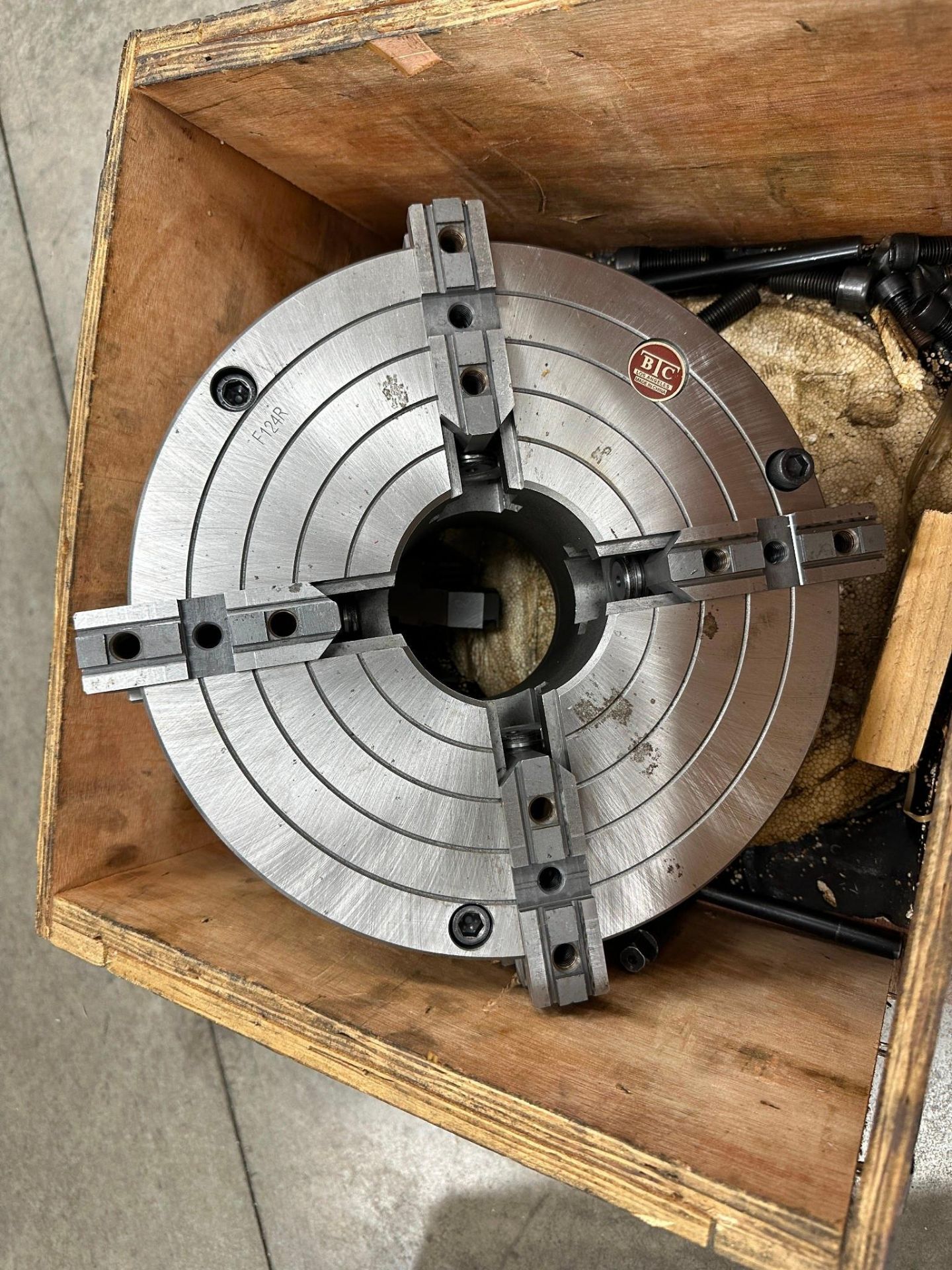 ASSORTED LATHE CHUCKS AND WORKHOLDING COMPONENTS KITAGAWA BB210 3-JAW ...