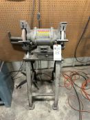 CRAFTSMAN PROFESSIONAL 6-INCH BENCH GRINDER