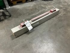 INDUSTRIAL MAGNETIC SWEEPER BEAM 250 LBS MAXIMUM LIFT 48