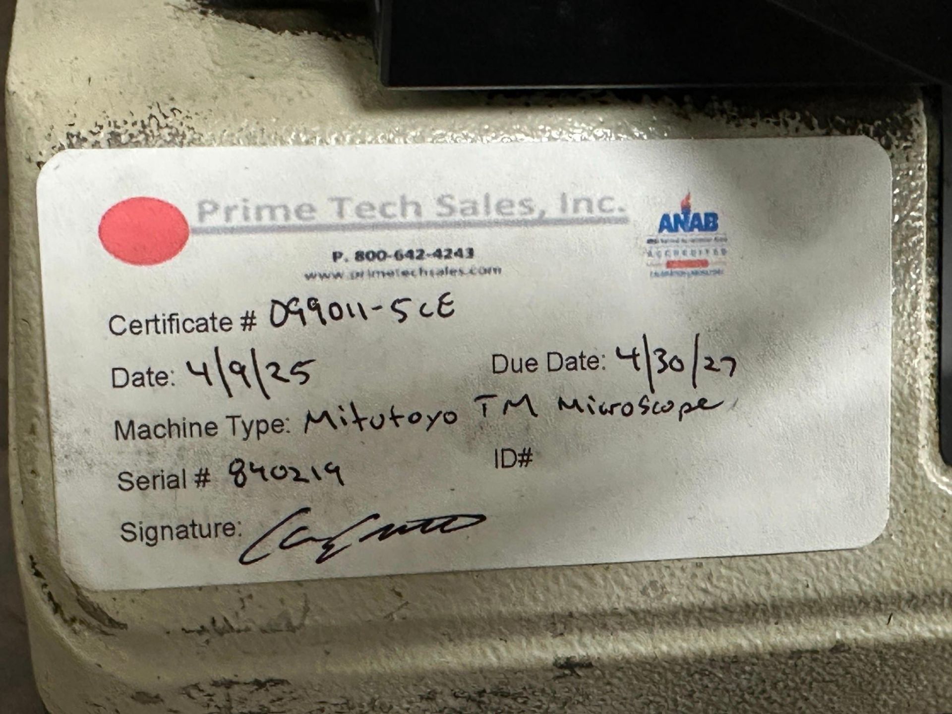 MITUTOYO TOOLMAKERS MICROSCOPE MODEL 176-811A SPECIFICATIONS MODEL TM ...