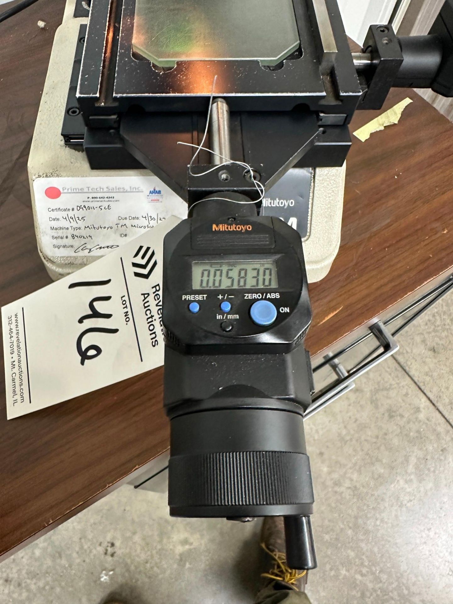 MITUTOYO TOOLMAKERS MICROSCOPE MODEL 176-811A SPECIFICATIONS MODEL TM ...