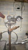 ARMSTRONG CIRCULAR SAW SHARPENING MACHINE