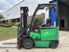 2023 HANGCHA CPD25 5,000 LB ELECTRIC FORKLIFT