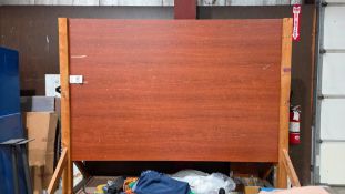 LARGE WHITE BOARD