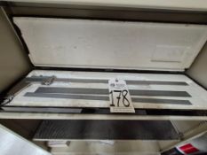 MITUTOYO 160-103 VERNIER CALIPER WITH NIB JAWS & FINE ADJUSTMENT - 24