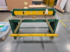FOOT SQUARING SHEAR 52
