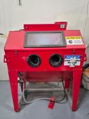 ATLAS AUTOMOTIVE EQUIPMENT SBC420 MEDIA SANDBLAST CABINET - 110V, FOOT-PEDAL CONTROL