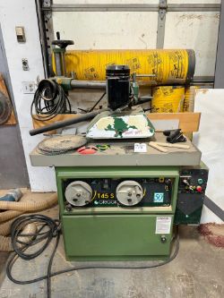 1996 GRIGGIO T45S SPINDLE SHAPER, 3.6 KW, 230V, WITH MAGGI STEFF 2034 4-SPEED POWER FEEDER