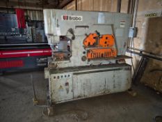 BROBO Q35Y-25 120-TON HYDRAULIC IRONWORKER - 11 KW, 4600 KG, PUNCH/SHEAR/NOTCH