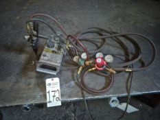 KOIKE ARONSON IK-12 BEETLE PORTABLE GAS CUTTING MACHINE - 120V, 6-32 IN/MIN CUTTING SPEED
