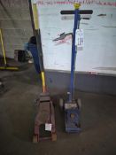 NAPA 791-7330 22/35-TON AIR/HYDRAULIC HEAVY-DUTY TRUCK JACK AND NAPA HYDRAULIC FLOOR JACK