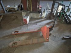 2011 AC 5500-LB. HAND PALLET TRUCK - 27