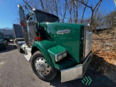 2011 KENWORTH T800 DUMP TRUCK - HEAVY-DUTY TANDEM AXLE