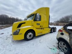 2016 VOLVO VNL 760 SLEEPER SEMI TRUCK VOLVO D13 455HP, I-SHIFT 12-SPEED AUTOMATIC