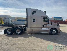 2015 FREIGHTLINER CASCADIA SLEEPER DETROIT DD15 455HP EATON 10 SPEED