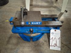 KURT D675 ANGLOCK 6