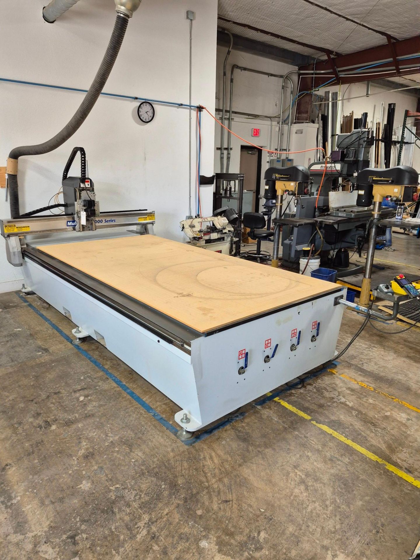 Multicam Router Tables 2011 MULTICAM 1000 SERIES 1-204-R-PF CNC ROUTER - 5' X 10' TABLE, 208V ...