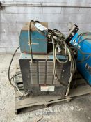 MILLER DELTAWELD 452 MIG WELDER WITH MILLER 22A WIRE FEEDER, 450 AMP, 100% DUTY CYCLE, 3-PHASE