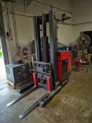RAYMOND EASI-R40TT 4,500 LB. STAND-UP ELECTRIC REACH FORKLIFT - 36V *BATTERY CHARGER NOT INCLUDED