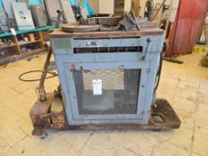 DI-ACRO MODEL DE-1526 POWER BENDER W/ ADJUSTABLE FORMING TABLE & TOOLING