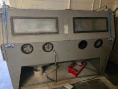 SKAT-BLAST DUAL-STATION ABRASIVE BLAST CABINET W/ 4-FILTER DUST COLLECTOR