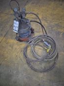 BINKS 83C PAINT PRESSURE TANK - 2.8 GALLON, 80 PSI, W/ GUN & HOSES