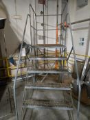 ROLLING SAFETY LADDER
