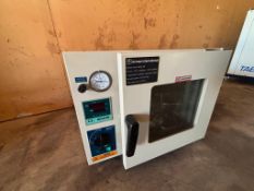ACROSS INTERNATIONAL ACCUTEMP-09 DIGITAL VACUUM OVEN