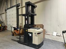 CAT NOR30P ORDER PICKER, SN 2LL-04547- NO CHARGER