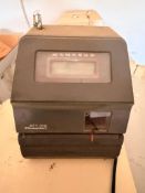 ACROPRINT ATT310 AUTOMATIC TIME CARD CLOCK WITH CARD HOLDER
