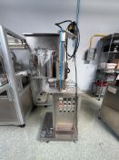 2015 YU HAO M-99H SINGLE NOZZLE MANUAL HOT FILLING