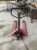 WESCO HYDRAULIC HAND PALLET JACK - 5500 LBS CAPACITY
