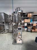 2015 YU HAO LM 99S2 2 NOZZLES MANUAL LIQUID FILLING