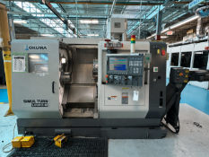 2008 OKUMA LU300-M TWIN-TURRET CNC LATHE W/ LIVE TOOLING, ATS CHUCK & MAYFRAN CONVEYOR