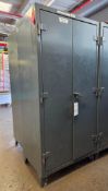 STRONG HOLD INDUSTRIAL MAINTENANCE STEEL CABINET W/ LOCKING HANDLE