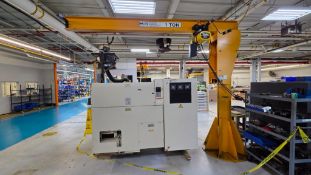 HSI 1 TON FREE-STANDING JIB CRANE W/ YALE ELECTRIC CHAIN HOIST