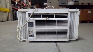 PERFECT AIRE WINDOW AC UNIT