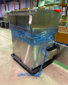 STAINLESS STEEL CABINETS AND COUNTER