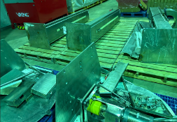 (3) COLUMN LIFTS STAINLESS 316