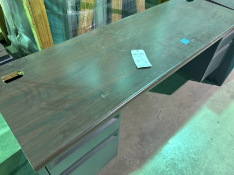 EXECUTIVE DOUBLE-PEDESTAL OFFICE DESK