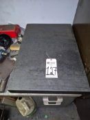 GRANITE SURFACE PLATE (30" X 20" X 5.5")