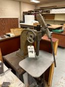 DAKE NO. 1-1/2 MANUAL ARBOR PRESS WITH STAND